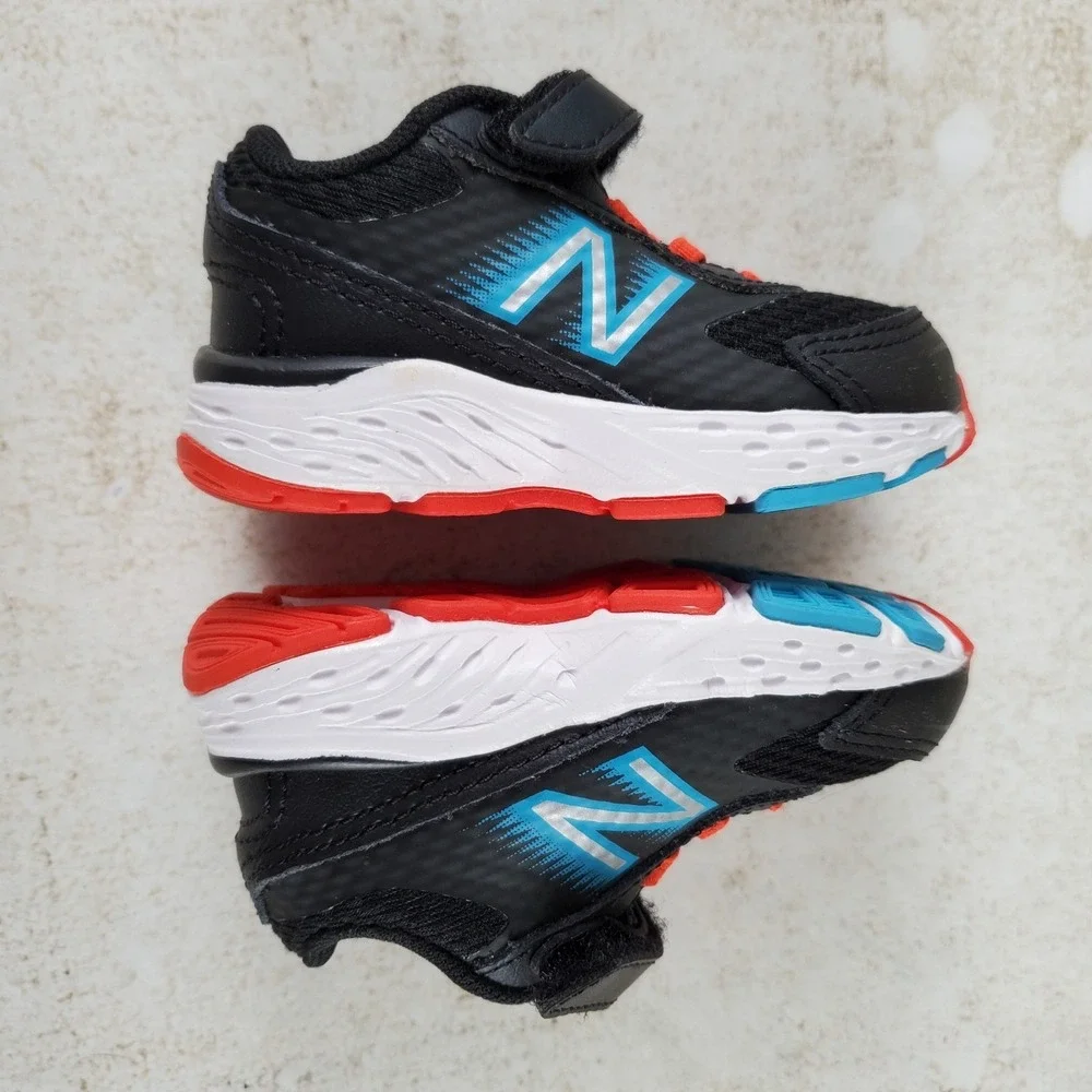 New Balance 680 v6 Kids Shoes Sz 2 M Running Athletic Black White Sneakers
